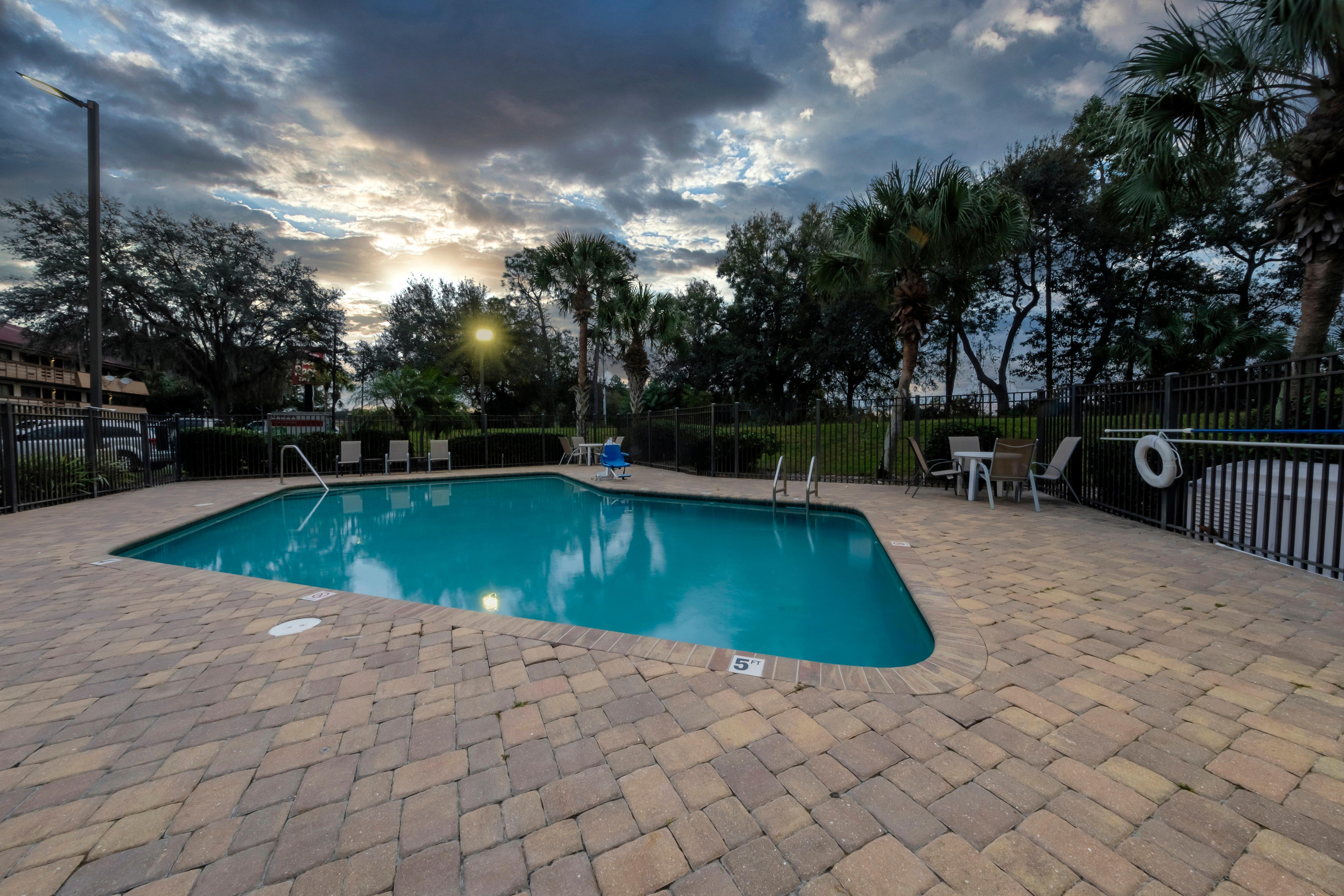 Red Roof Inn Tampa - Brandon Exterior foto